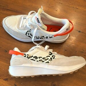 Women’s Nike Waffle Debut Sneakers